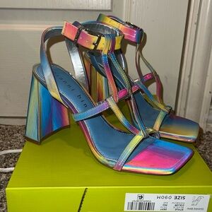 Gianni Bini Reflective Heels - “Beckie” Rainbow Size 9